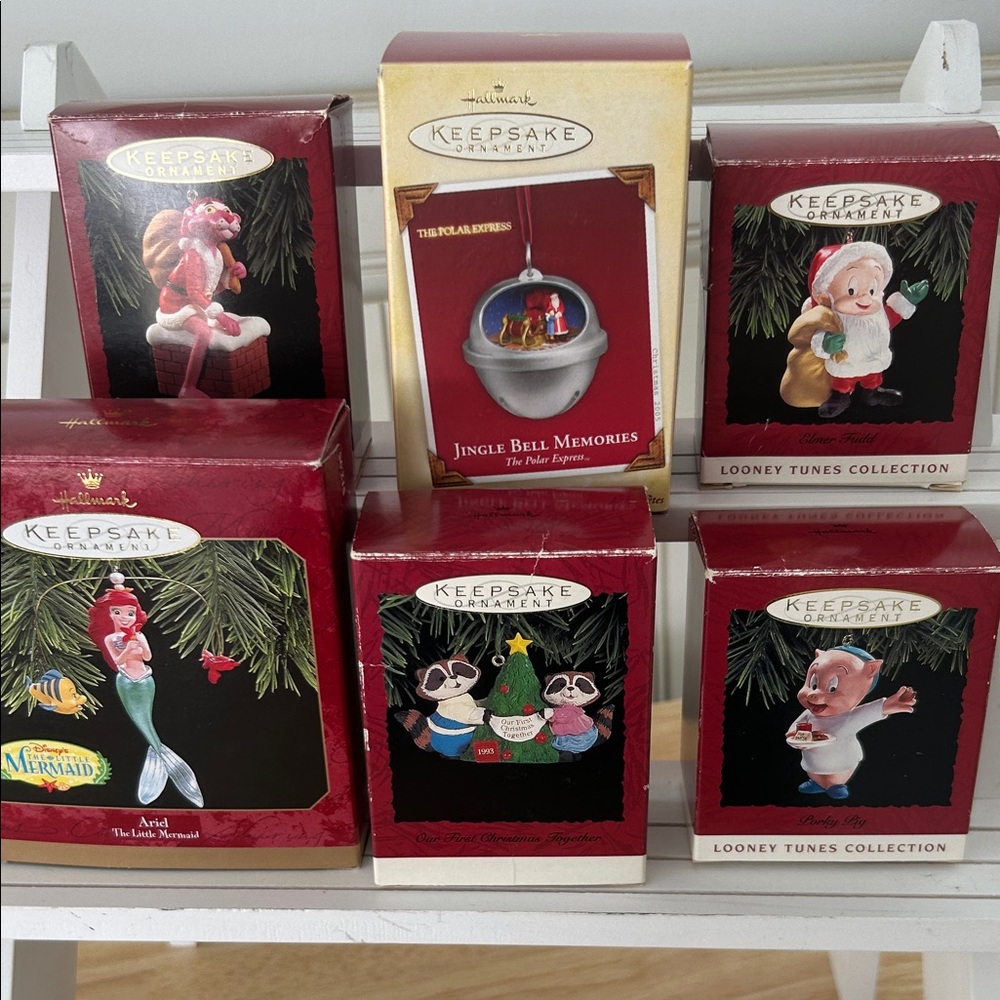 Hallmark Keepsake Ornament Set - Red, Green, Gold